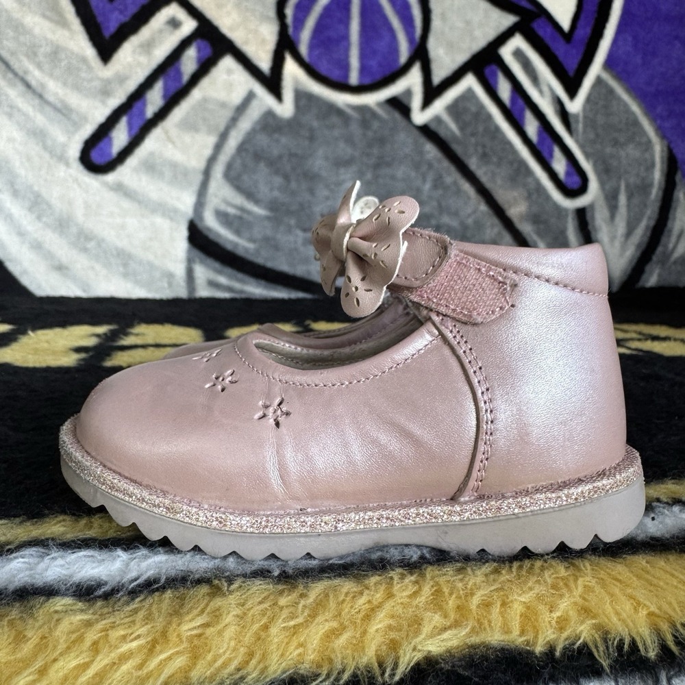 Size 4.5c - Coquetta Pink Strap Bow Little Girls Shoes